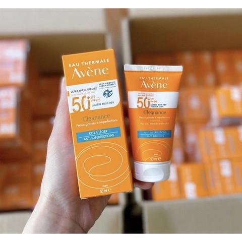 Kem Chống Nắng Avene Cleanance Solar SPF50+ 50ml